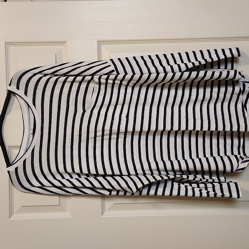Old Navy XXL striped long-sleeve sweater/tunic, very soft